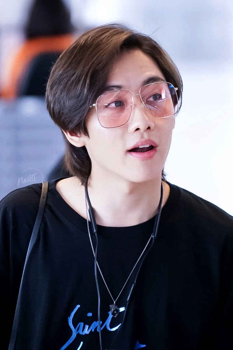 night_moon0420's tweet photo. เปลี่ยนจากคำว่า "ขอแชร์"
มาเป็นคำว่า "ขอดูแล" ได้มั้ย

@Mmarksiwat
#หัวใจศิวัช #MarkSiwat https://t.co/60UOUXnM9L