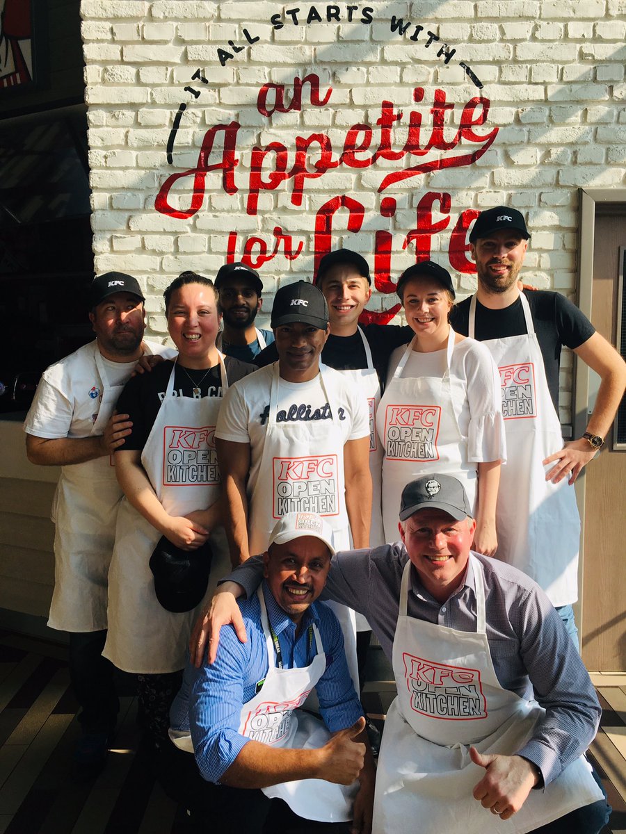 Our guests are ready to have fun at our KFC Open Kitchen today  #KFC_UKI  #WelcomeBreak