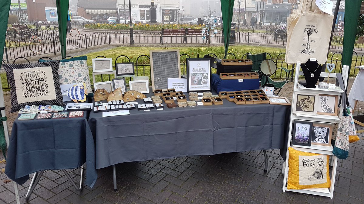 CharlotteWale's tweet photo. All set up ready at Hednesford's Artisan Market 😀 #handmade #womaninbiz #handmadehour #UKGiftHour #ukgiftam https://t.co/y335YgLHbB