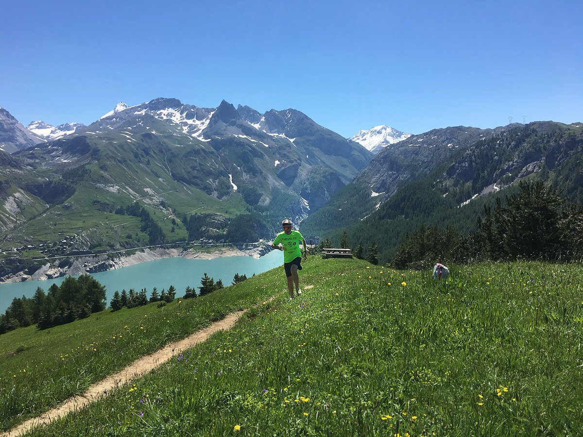 UpAndOutPads's tweet photo. Boost your training with a short #running break at altitude this spring. Interseason prices are crazy-affordable, and running up high in the thin air makes sea level feel easy! We'll even share our locals-only trail tips with you ;-) #trailrunning #ultrarunning #training #running https://t.co/zEZJIV34h5