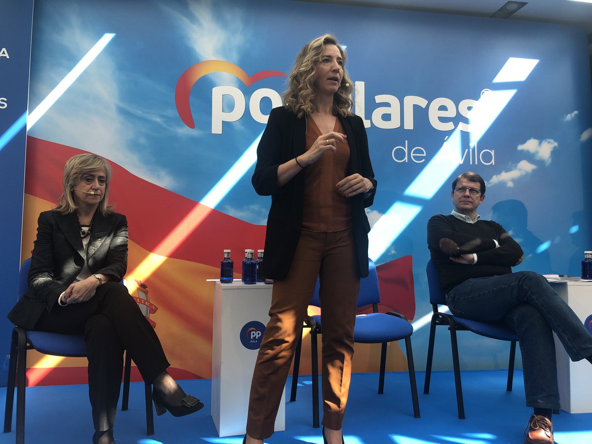 MIsabelBlanco's tweet photo. Esta mañana en Ávila. Escuchando las propuestas de los colectivos sociales de Castilla y León, representantes también a los zamoranos. En @populares trabajamos todos juntos @PopularesCyL @populareszamora
No puede ser de otra manera.
@cermi_cyl @Aspaym_CyL #FAPSCYL @MujeresZam https://t.co/H2W6mvwKe0