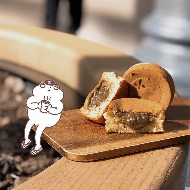 WheelcakeIsland's tweet image. 👨‍🏫For those who loved our Hojicha flavour, do you know it matches our red bean one heavenly just like matcha? 🧡💛If you haven’t definitely give it a try! 🧗‍♂Hojicha will be here for you until April 7th.🤹‍♂
・
🤔A popular limited edition is coming back after Hojicha, guess …