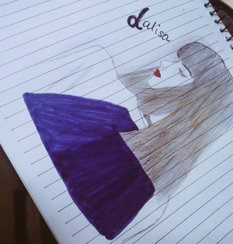 Missteyah's tweet photo. Naubusan ng sketch pad kaya sa notebook na lang🤘 https://t.co/59mgdo8Njv