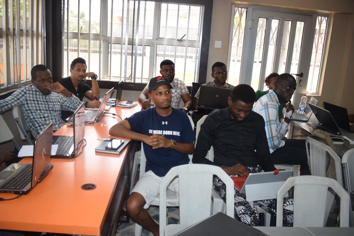 PydataLagos's tweet image. Now speaking Dr. Nnanna Orieke, Technology Solutions Professional Advanced Analytics at Microsoft @PydataLagos meetup.    
  #PydataLagosAprilMeetup