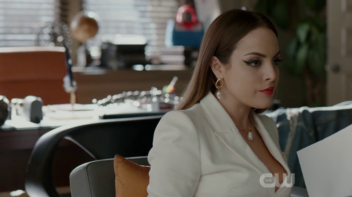 bevllisario's tweet image. HO ASPETTATO SETTIMANE SOLO PER QUESTO "WHAT THE HELL IS GOING ON?" MA NE E' VALSA LA PENAAAAAAAAAAAAAA. LIAM MI SEI MANCATO DA MORIRE jdjfkdf #Dynasty #FalliamIsEternal