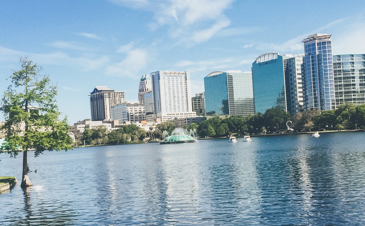 Chelsea Montanaro (@montchels) on Twitter photo 