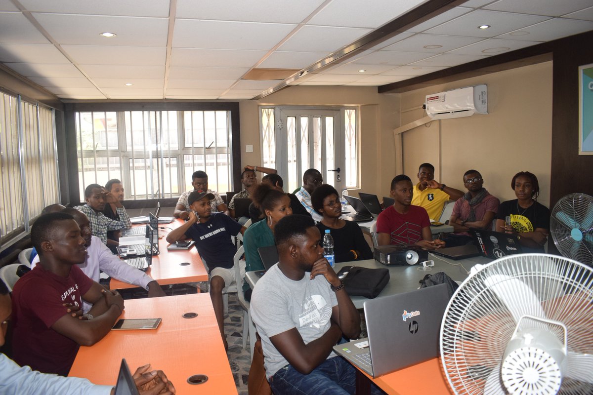 PydataLagos's tweet image. Great turn out.....  #PydataLagosAprilMeetup