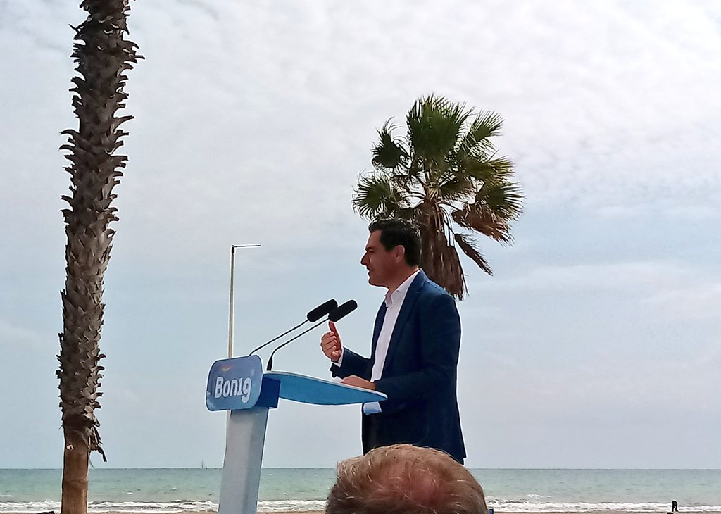 pplliria's tweet photo. El presidente de Andalucía @JuanMa_Moreno advierte que si Sanchez vuelve a ser presidente volveremos a tener una crisis en España #28A #PabloPresidente #BonigPresidenta #PalabraDePresidenta https://t.co/evomGudWWC