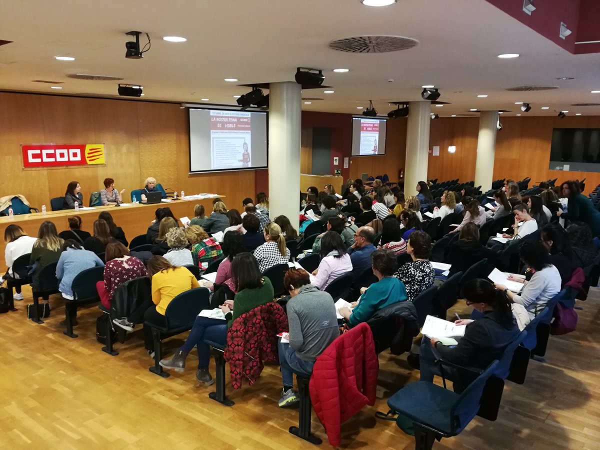 CCOOEDULABORALS's tweet photo. Comencem assemblea de TEI a Barcelona!! #ccoolaborals #AmbTuTenimLaForça https://t.co/1ZGOzX0lrx
