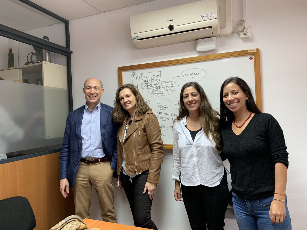JorgeOnrubia63's tweet image. Un placer visitar #Montevideo y compartir experiencias de #microsimulation #Datasurvey & #taxdata en el @MEF_GOV con el Programa de la @EU_Commission @EUROsociAL_ estupendamente gestionado por @FIIAPP @fernandoeurosoc @carmen_rodado @VictoriaNovas @DoloresCarneva1 @cdaude
