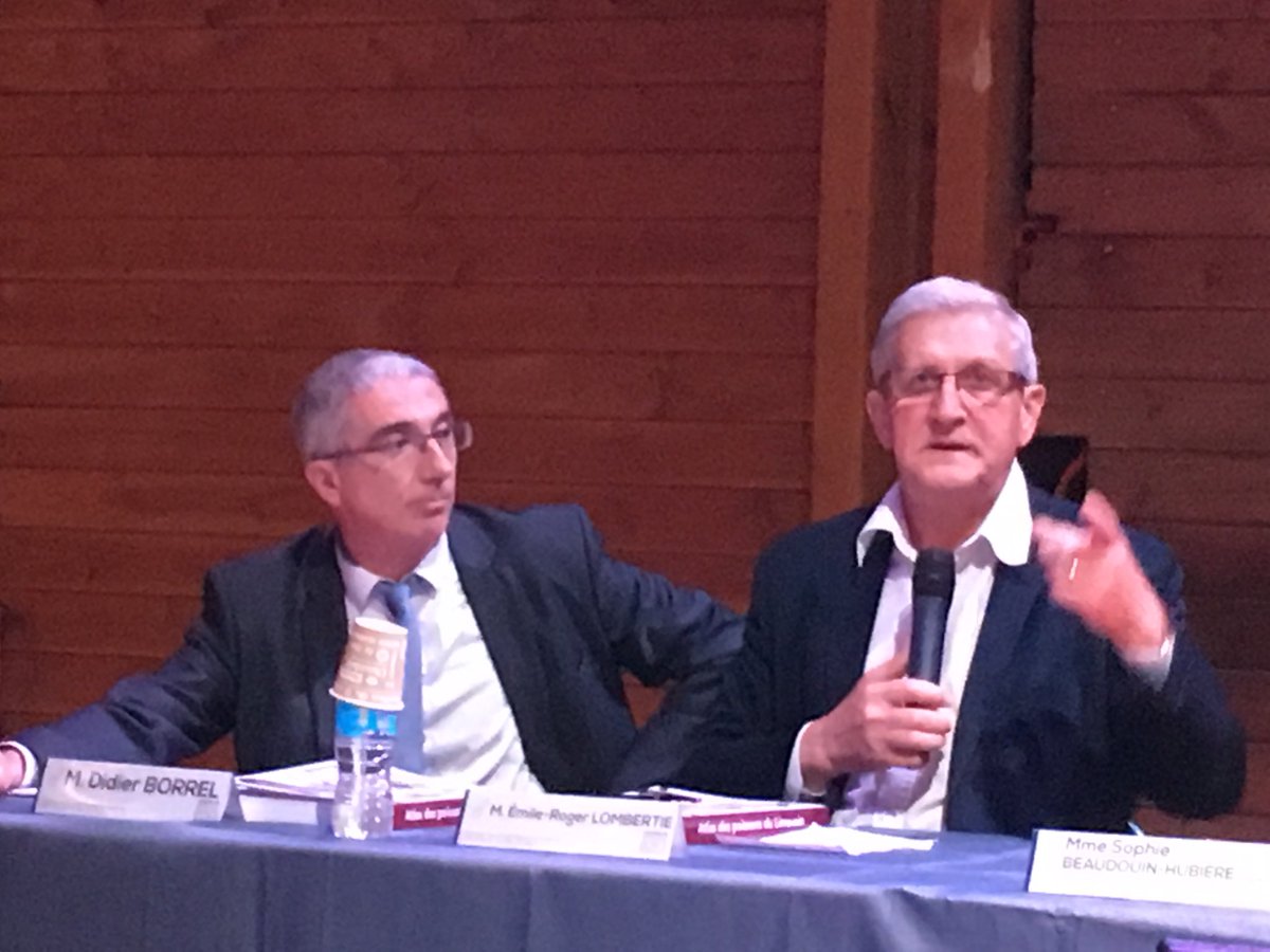GG_Guerin's tweet photo. @ERLOMBERTIE maire @VilleLimoges87 souligne à l’assemblée générale de la fédération de pêche les efforts de la ville en faveur de la pêche #uzurat #borddevienne https://t.co/Zy1KwWWLsY