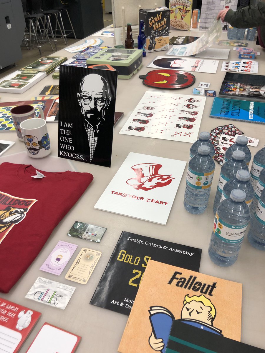 MohawkCollege's tweet photo. Interested in Graphic Design? Stop by the Digital Creativity Centre in F131 at #MohawkOpenHouse!
https://t.co/h5uPjUoPOn https://t.co/Q2obbgHRtu