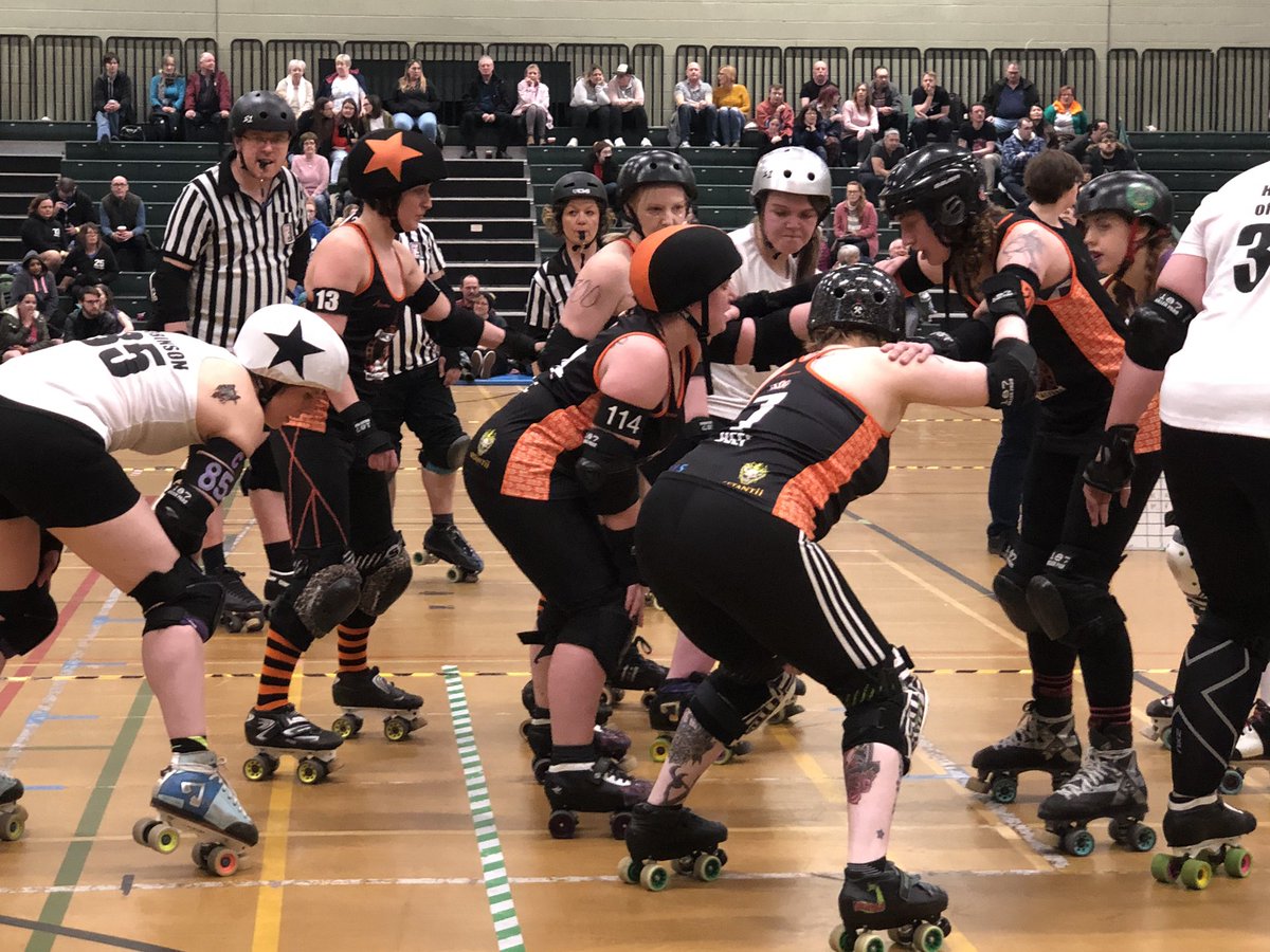 Hannah of Thor backs up an impressive wall and Bakers Shovin sneaks through 64-41 to BRD.