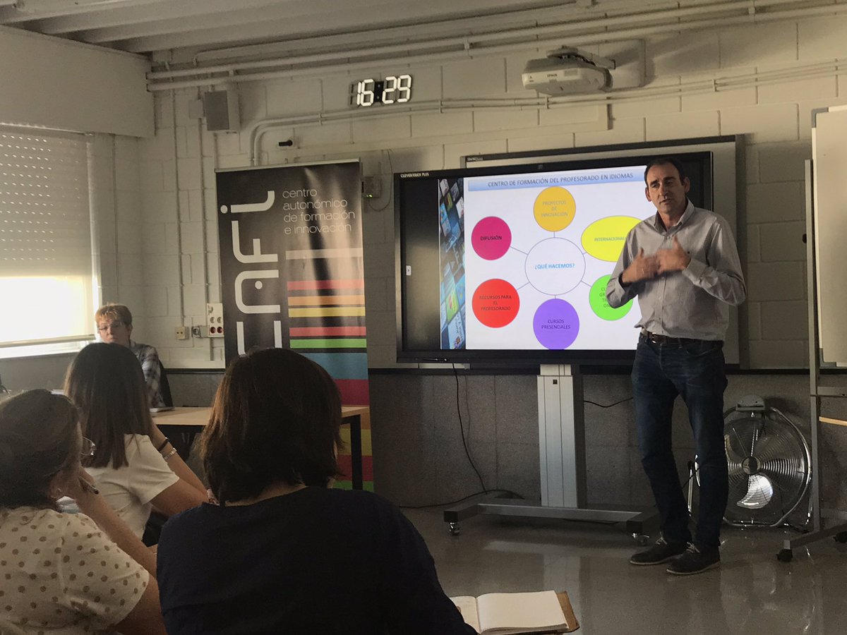 CAFIgalicia's tweet photo. Yesterday we closed our #ELAPSE @EUelapse meeting with a dissemination event about #clil and #europeanprogrammes @EUErasmusPlus for teachers. Thank you all - attendees and presenters. Very inspiring! @lauraeducacio @CFPIdiomas @acmontpellier @ALL4language @ronaldkemsies https://t.co/pCxVctD9wr