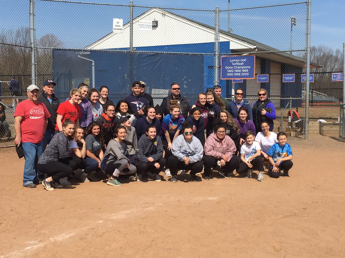slavado18's tweet photo. Another Proud Coach moment to have so many families helping make our field look great and ready for our home opener on Monday. https://t.co/VLRTZR3Plh