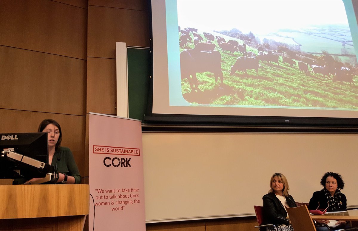 Bibliocook's tweet photo. Dairy farmer Gillian Wall on the benefits of milking once a day: "health and welfare are at the heart of sustainability"
@SheIsSustCork
#SISCork https://t.co/4pAjkezqs0
