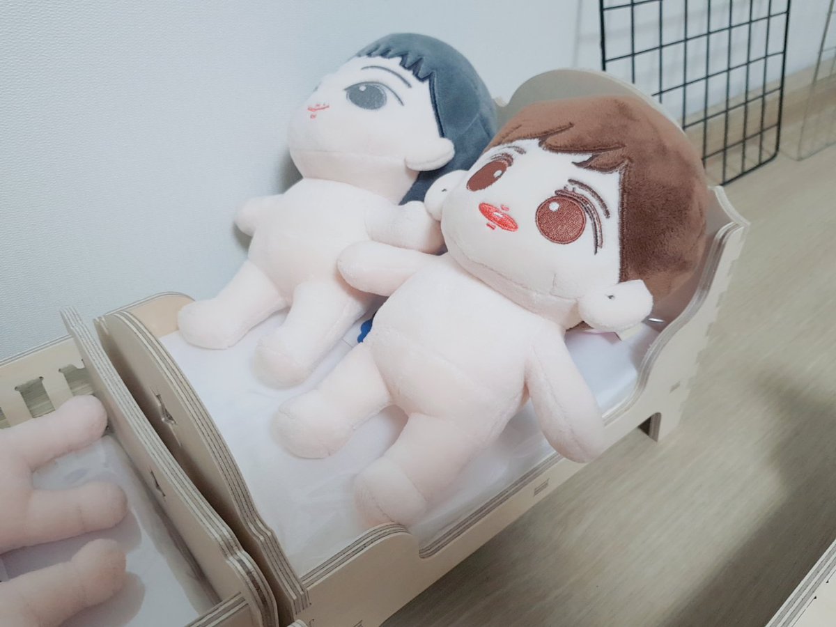 uknowrani_doll's tweet photo. 침대는 마치 부부침실 같네요?!
솜케아 침대 아늑해요 😆❤
@som_ikea 
#베베듀오 #베베훠 #베베챠 #동방신기 https://t.co/FxPwkFOTp0