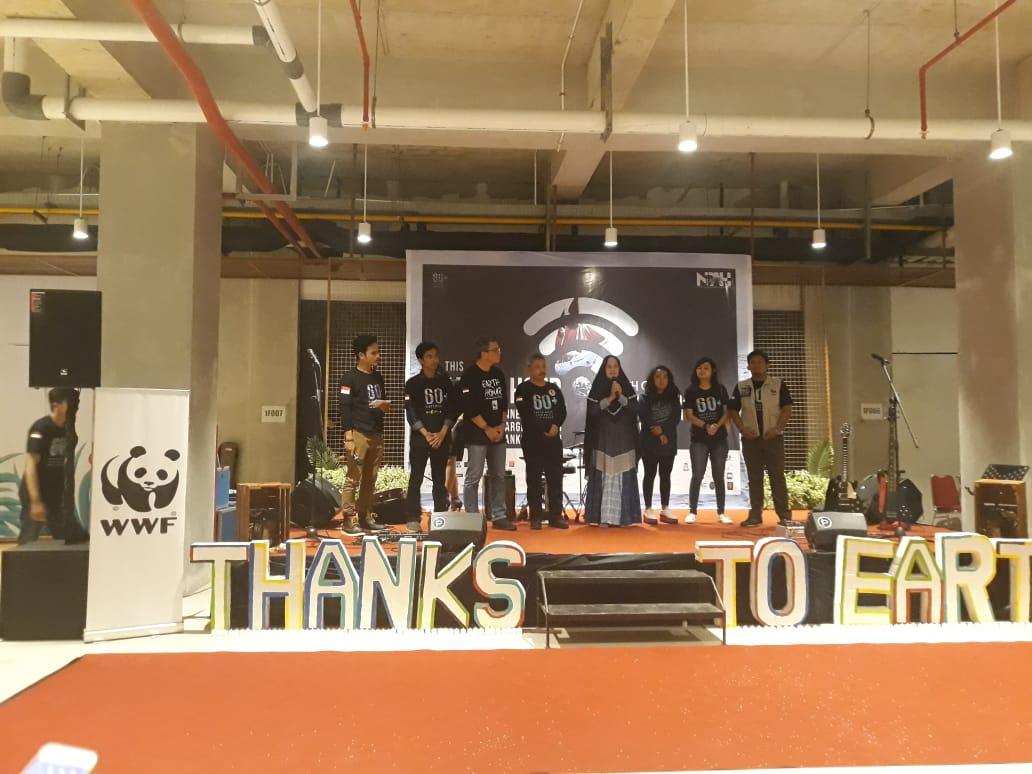 EHmakassar's tweet photo. Selanjutnya, Sambutan-sambutan oleh Koord. Switch off EH makassar kota makassar, DLH Kota Makassar, P3E SUMA, Perwakilan WWF dan Duta EH Makassar 2019.
Together Lets #connect2earth
#MakassarGelap2019
#Thankstoearth
#IniAksiku , Mana Aksita' ? https://t.co/Nx8PjCwsPn
