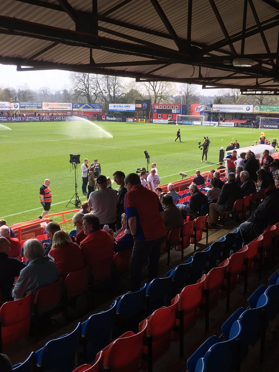 Medi1uk's tweet photo. Proud to be providing medical cover @OfficialShots come on the shots #theshots #btsport https://t.co/4YggxSOh3Y