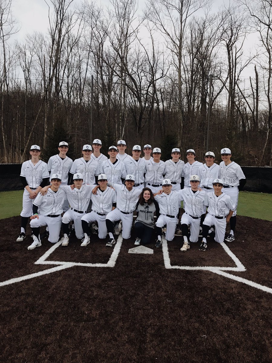 “Family on 3... 1 2 3 FAMILY” #PJBaseball #WeArePopeJohn