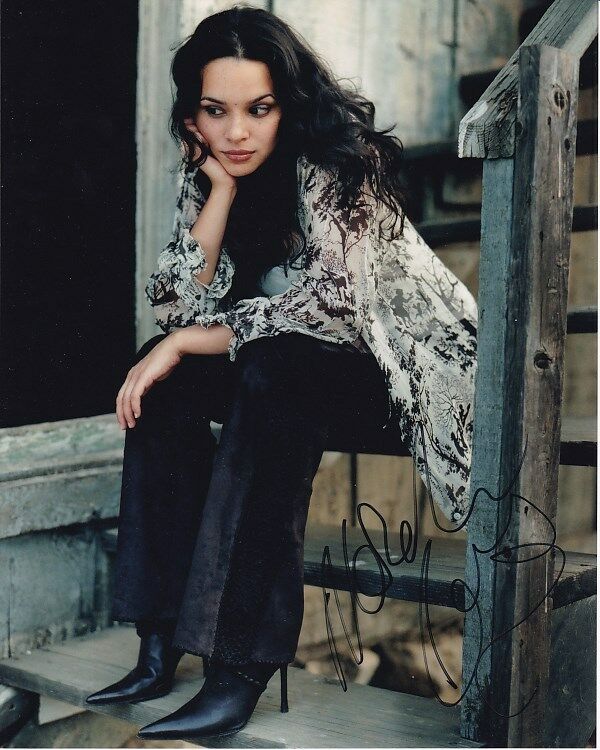 Happy Birthday, Norah Jones!   