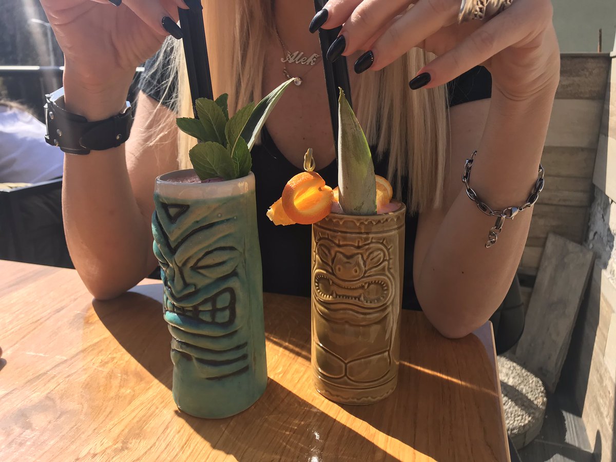 Max_Positivus's tweet image. #teshkoyee #maitai #bahamama
#sunny #saturday #friendstime