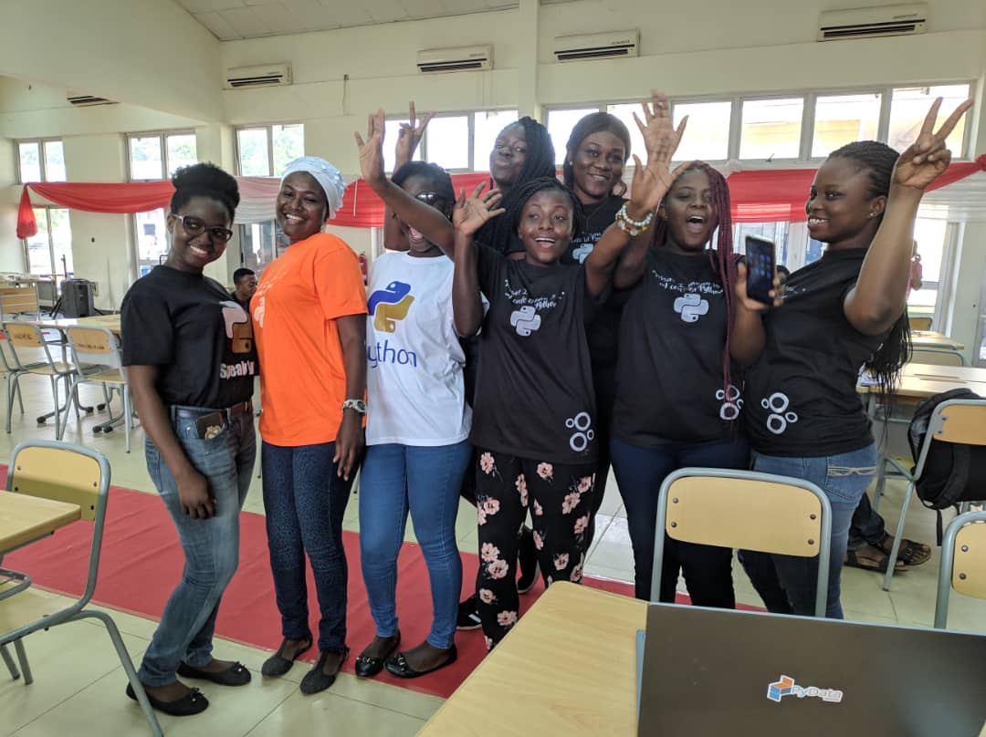 MesrenyameDogbe's tweet image. These Ladies have big hearts and I am happy to know them. Travelling all the way to Ho to impart knowledge. #codingwithkindness #djangogirlsho