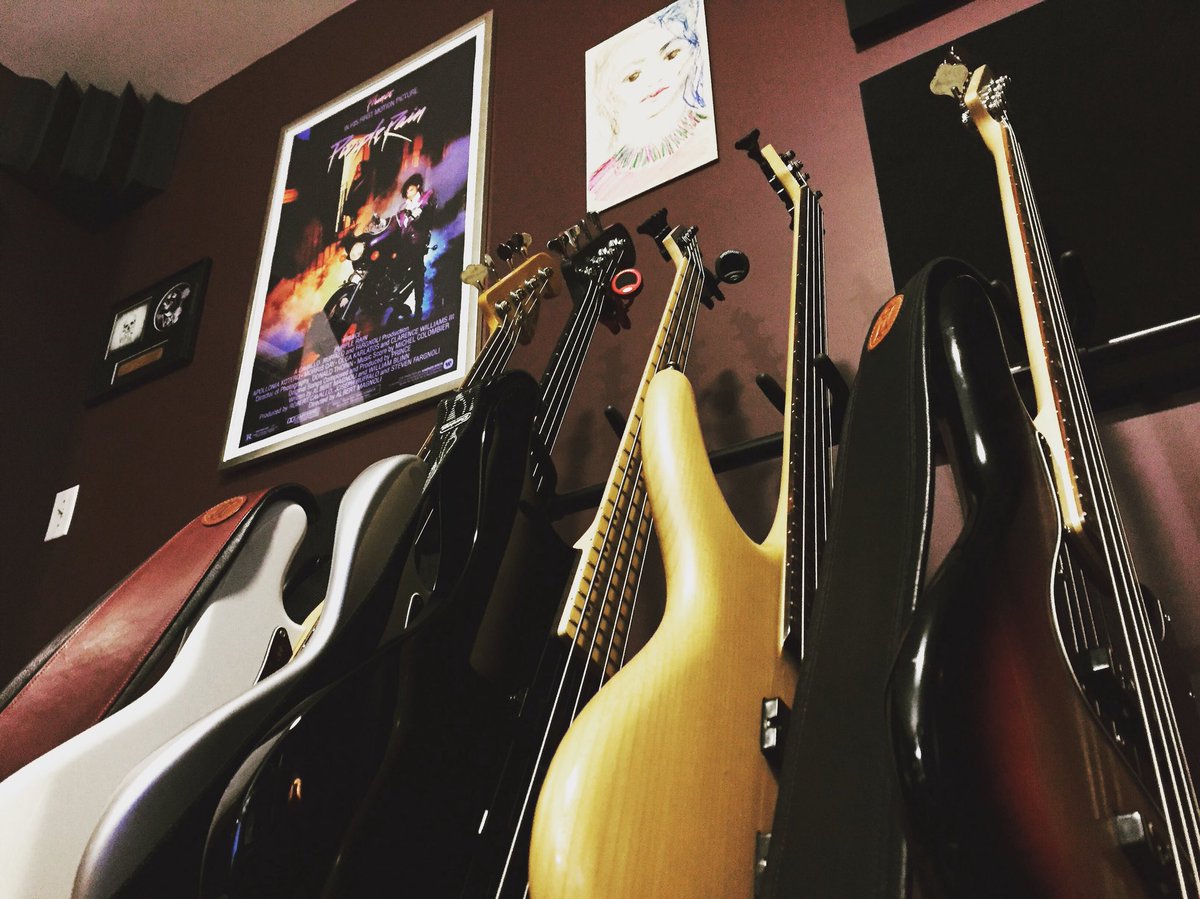 Some of the bass collection... #xeonesbass #schreinermusic #livemusicDc #rockbandc #livemusic #liveband #rockband #classicrock #bassguitad #bassplayermag #rockbassist #fenderjazzbass #fenderbass #liveband #dmvmusicians #spotifyartist #spotifyplaylist #spotifysingles #purplerain