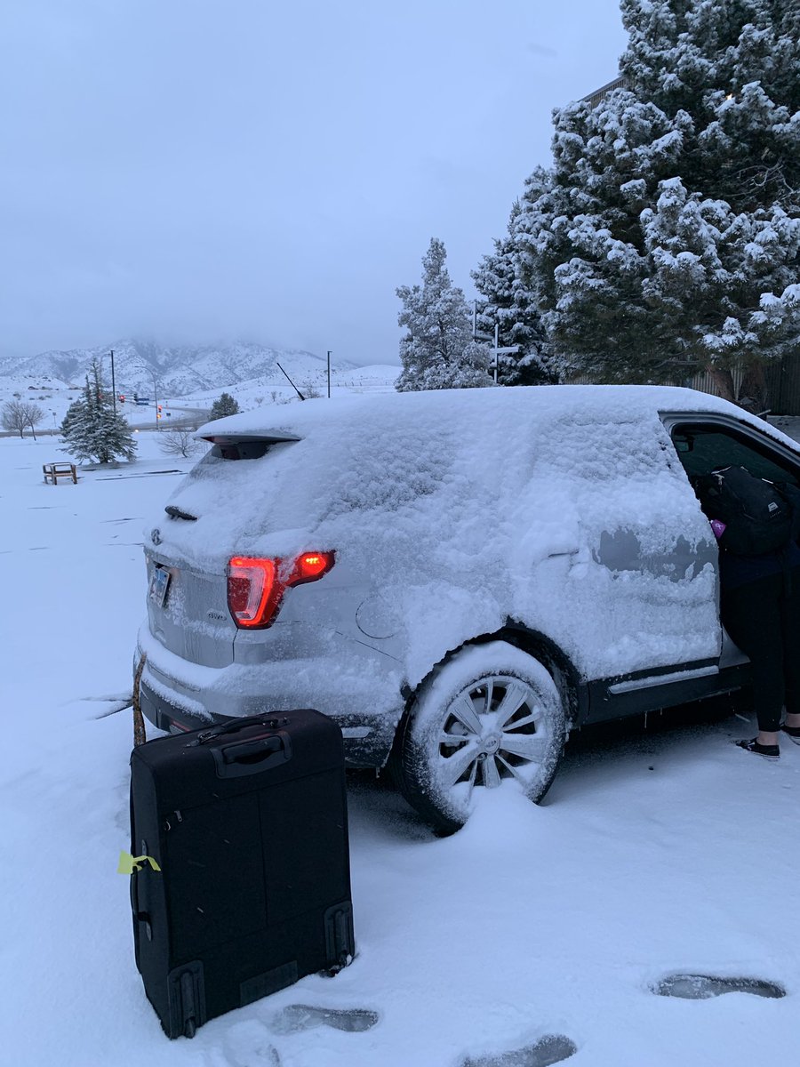 MAB_Denver1's tweet photo. Oh we LOVE packing the car in the snow and ice this is SWELL!! Gabe’s face says it all...anyway...good morning fellow travelers, lets get this bread 🍞 https://t.co/0ut8qW7Khb