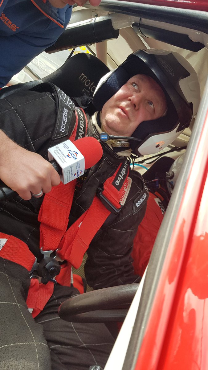 After 4 stages Ieuan Rowlands takes the <a href="/raceandrallyni/">Race and Rally</a> #Rally2 lead with John Rowlands just over 1 minute behind in 2nd.
Phil Burton sits in 3rd. 

Sad to see an early retirement for Henri Grehan &amp; Chris Ridge with gear box issues after SS2.

#RNW19