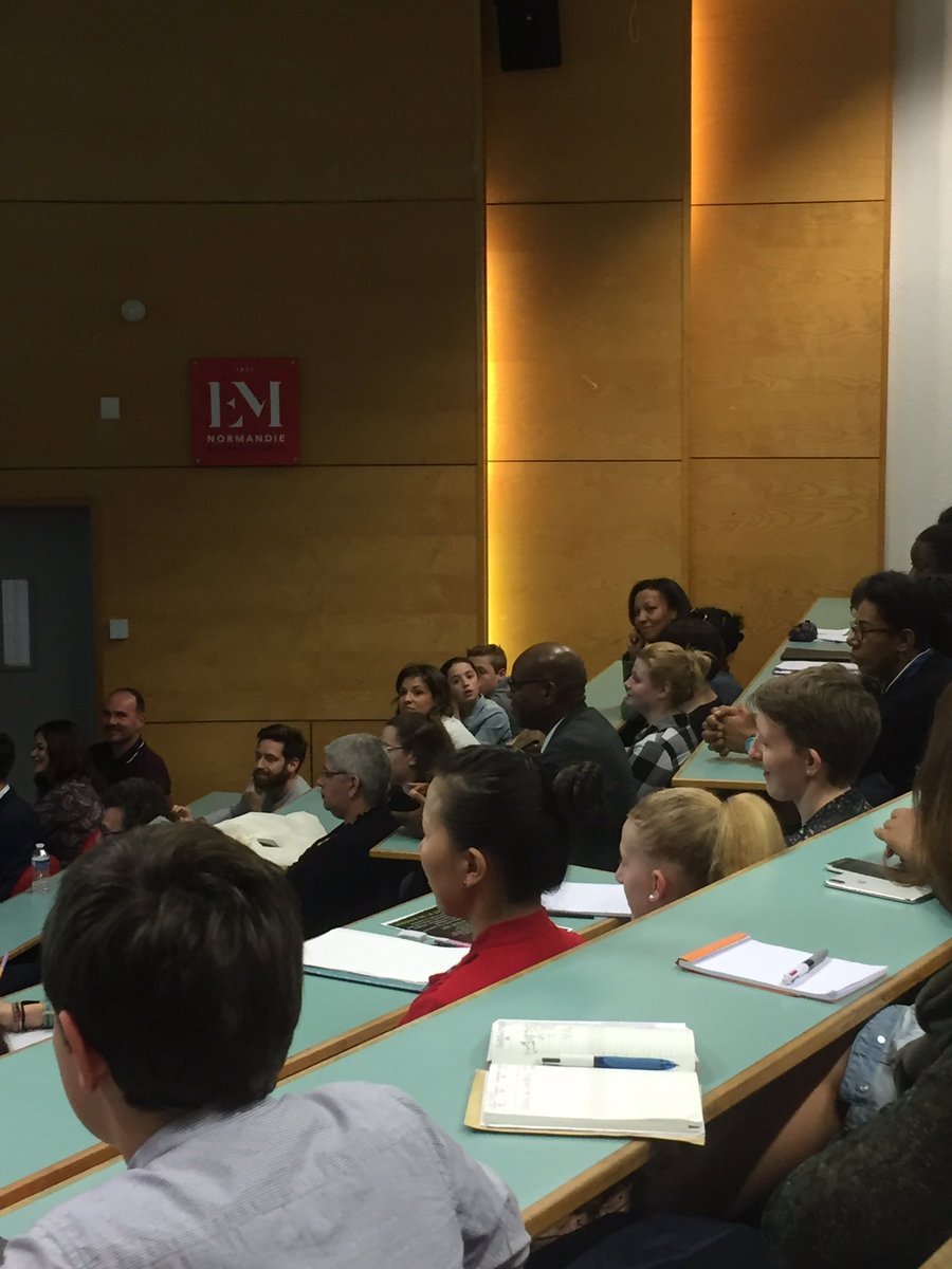 #EE2019 #LeHavre : ici on parle filières d’études et futurs métiers aux jeunes dans la bienveillance et la bonne humeur en présence de jeunes très enthousiastes