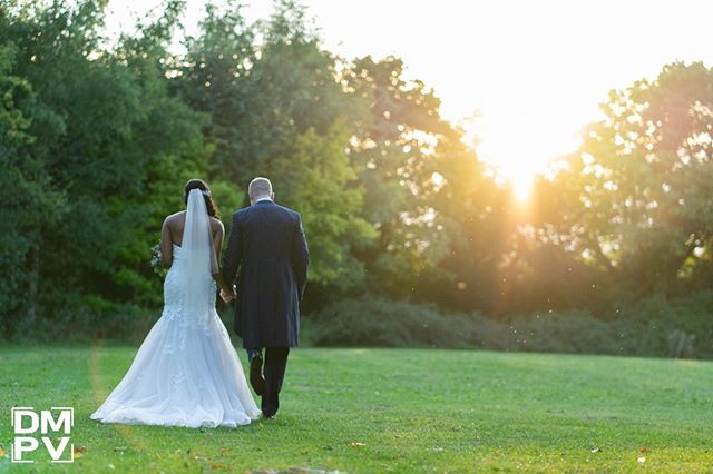 dmphovid's tweet photo. Newlyweds taking a stroll sharing a few moments to reflect on their special day. ⠀
⠀
#weddingphotography #weddingvideography #dmpv #bathweddingphotographer #bristolweddingphotographer #somersetweddingphotographer #wiltshireweddingphotographer #fbwpme… https://t.co/rF65Tjitkb https://t.co/991f7W8mbB