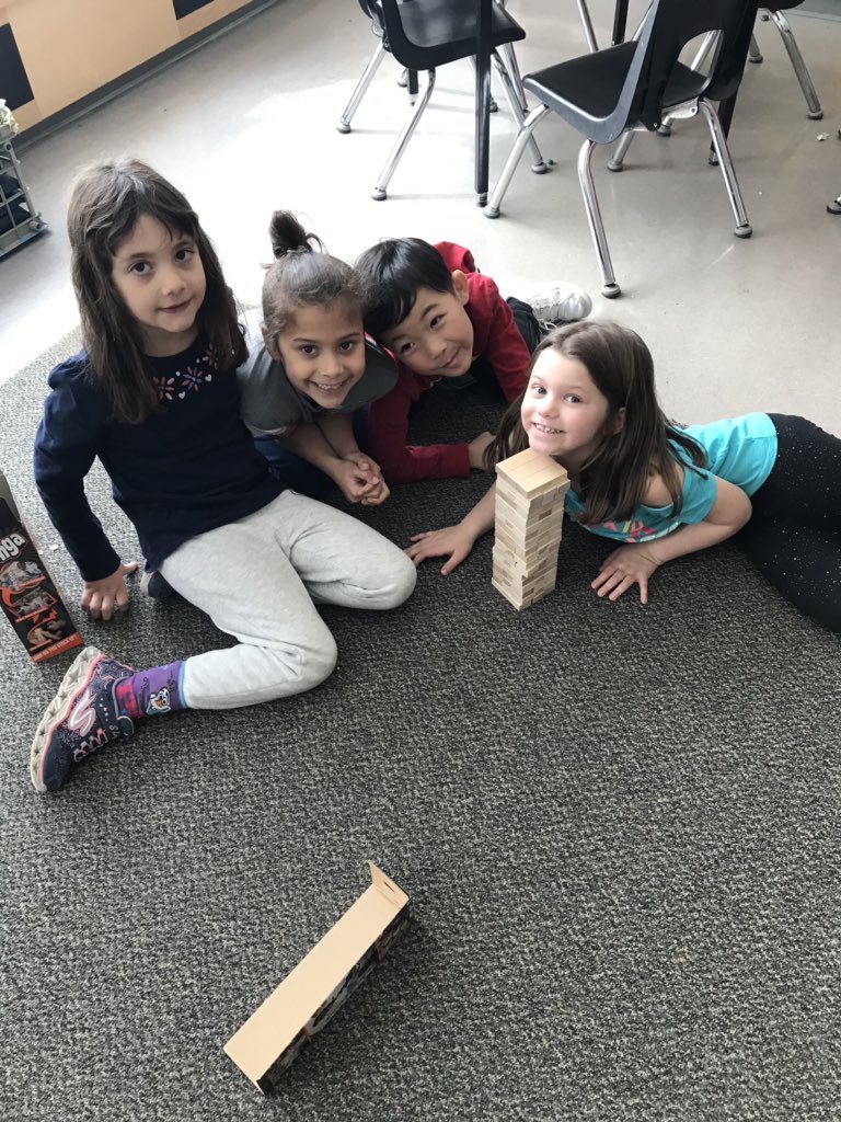 Grade1Morris's tweet photo. We celebrated earth hour by turning off lights and unplugging things in our classroom. We played board games and had a fun afternoon! @SuzukiPublic https://t.co/iiftMXi5El