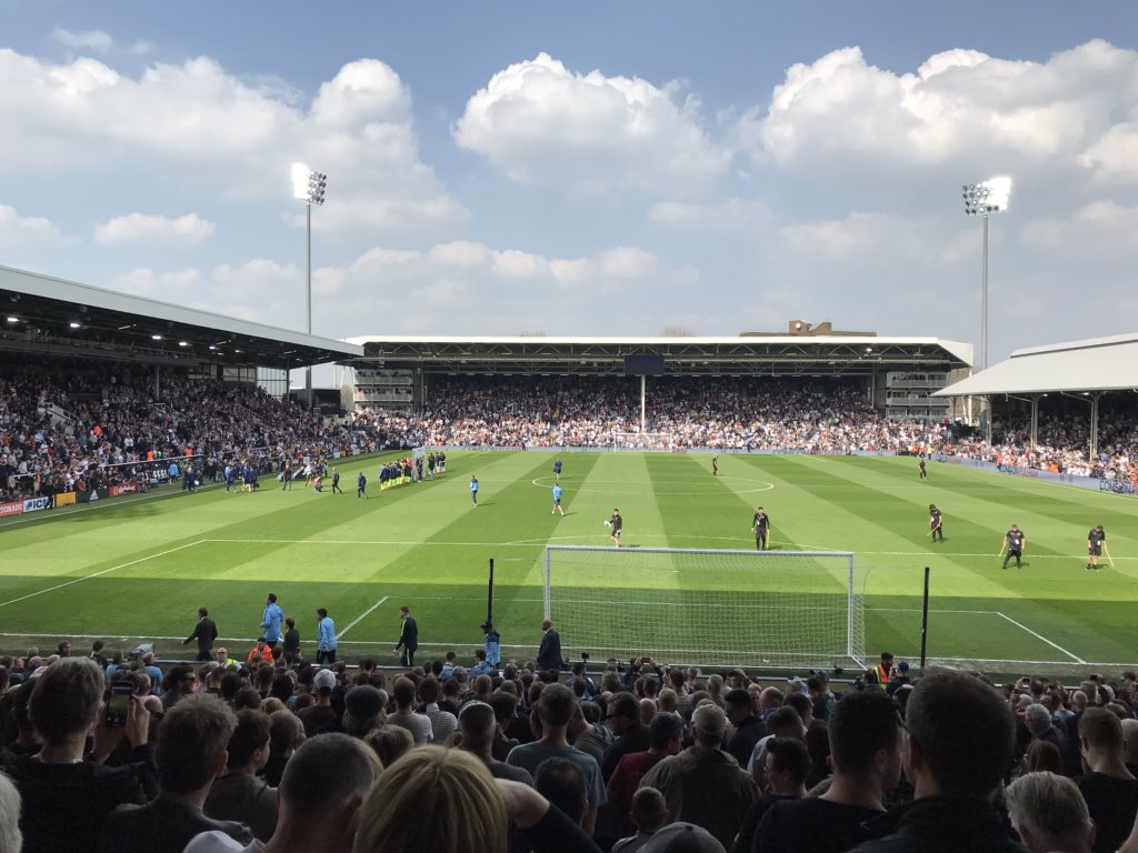 GeoBroetchen's tweet photo. First Premier League game #FULMCI #GermanTourists #LondonFor1Day https://t.co/WoGtF38OFq