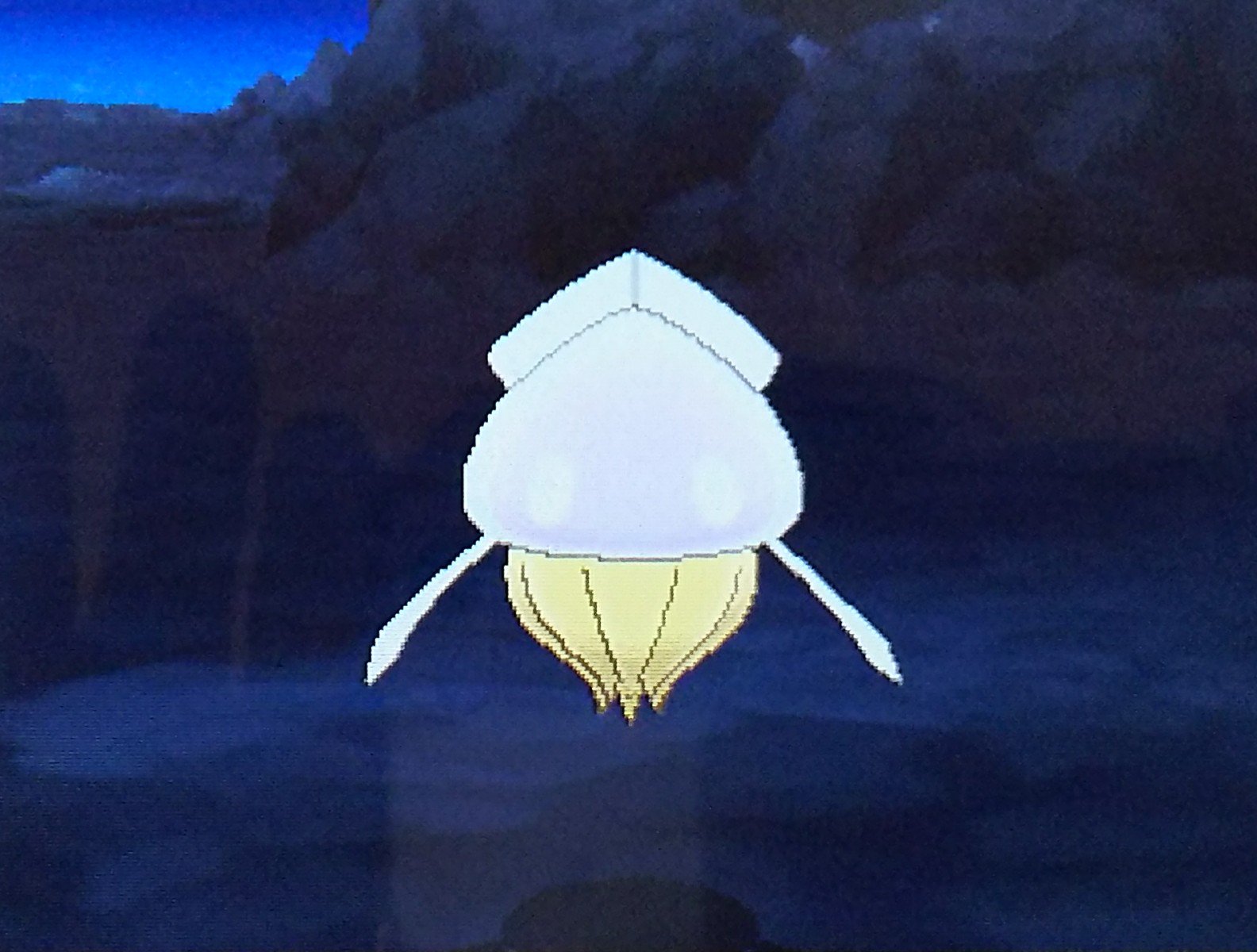 炎龍 Enryu Al Twitter 今日紹介するのは色違いマーイーカ 金色に輝くボディが夜空に映える 小さなお口も可愛い 炎龍の色違い紹介 色違いマーイーカ T Co Kcdftprjev Twitter