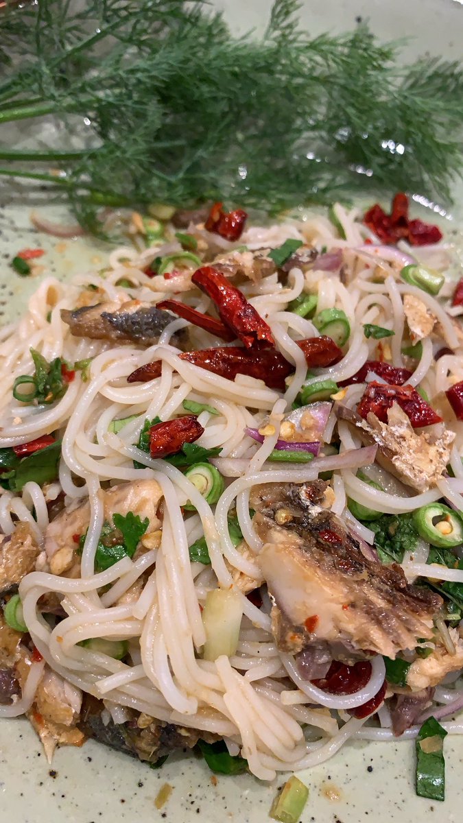 Tom_Isara's tweet photo. แซ่บบบบบบบ https://t.co/aPtwKd6nNI
