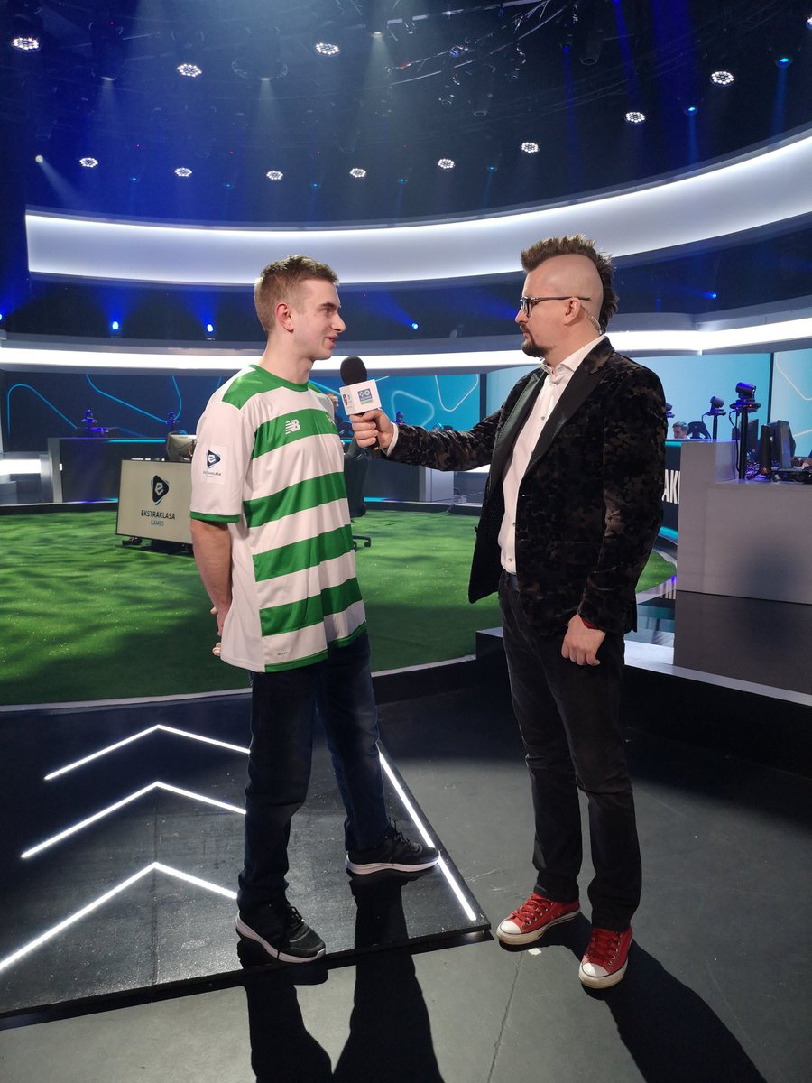 Hura! Wygrywamy kolejne spotkanie przeciwko Korona Kielce w rozgrywkach #ekstraklasagames 💪🎮 Brawo Mariusz 'Kal.' Mirek