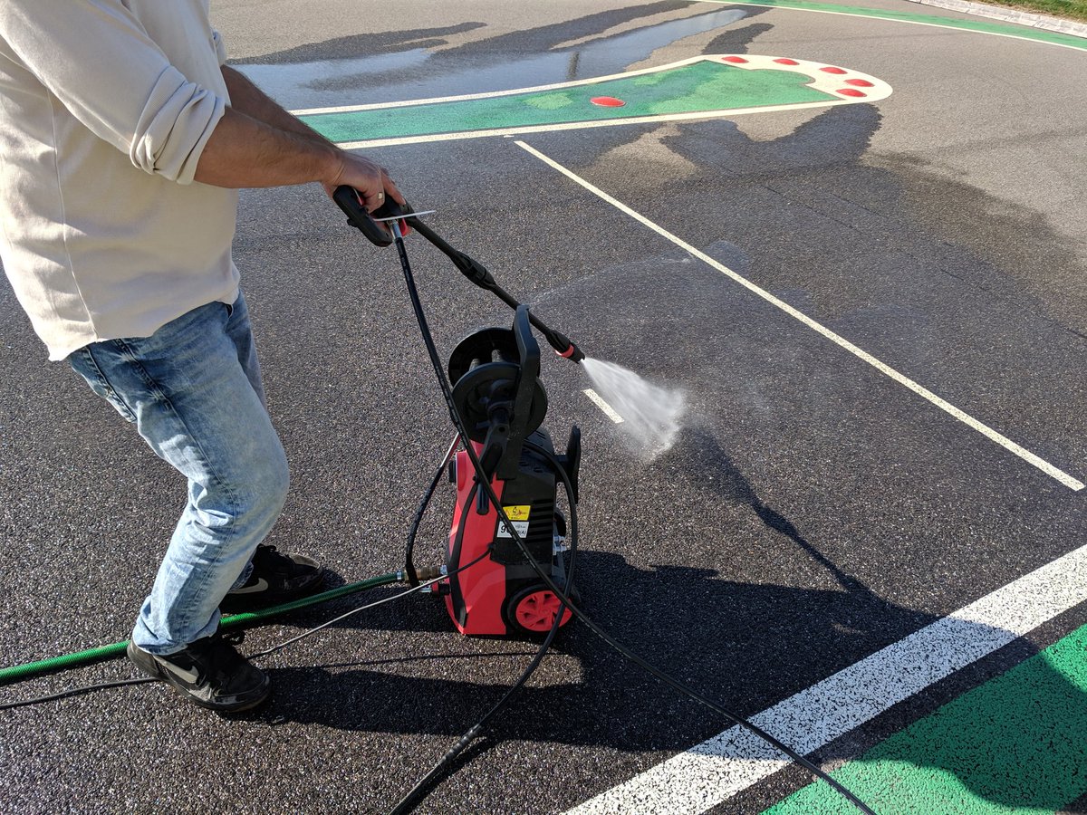 genevamodelcars tweet media