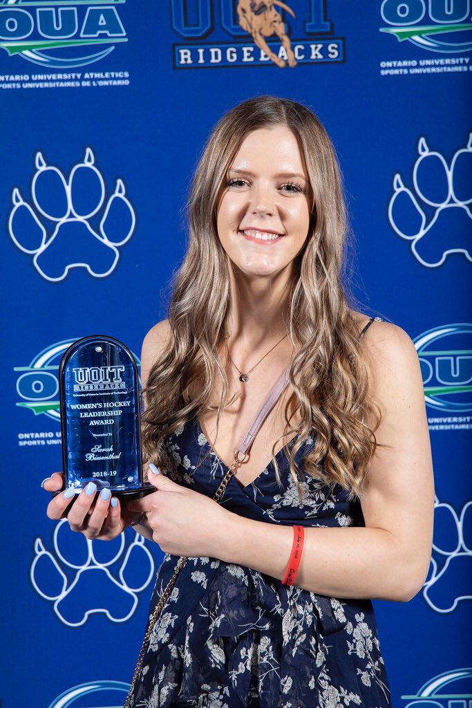 skbiesen's tweet photo. At UOIT’s athletic banquet Sarah received the leadership award and 5 year recognition award!#proudparents#5th yeardream# Curts smiling at ya Sarah ❤️ https://t.co/qL5eZH5arY