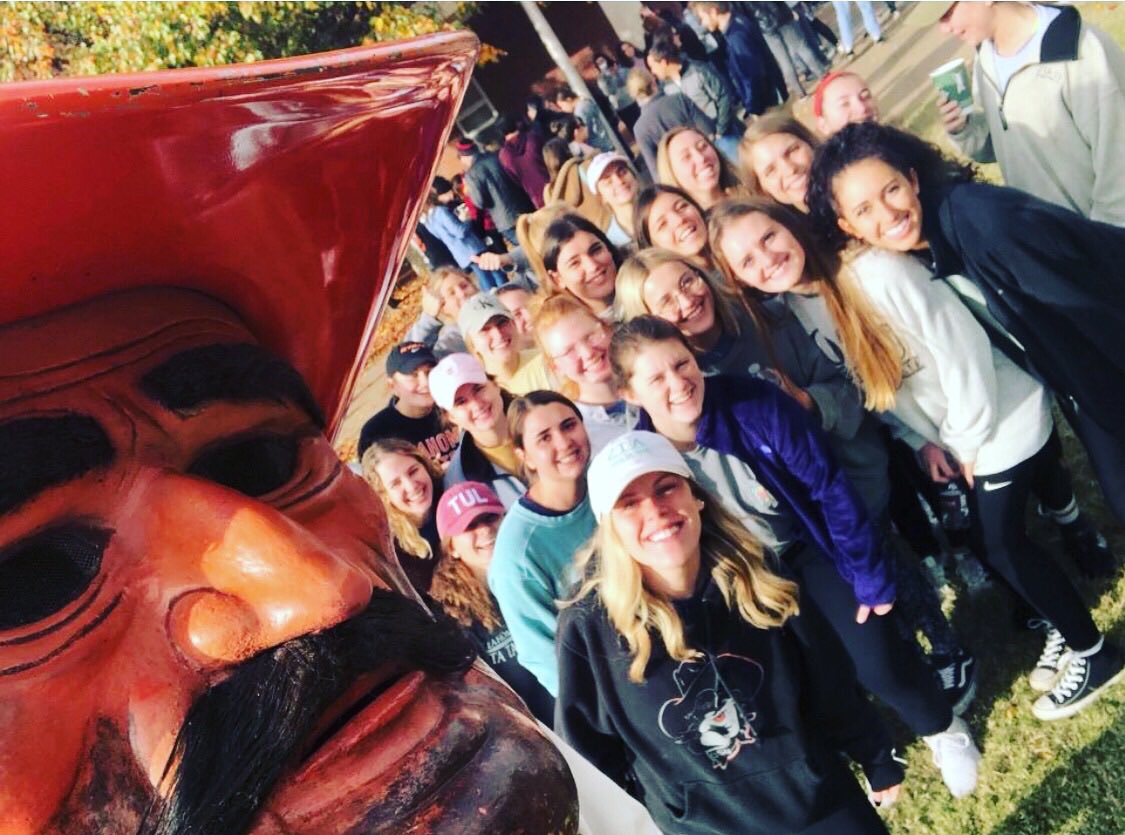 okstate__its's tweet photo. Brrr!! It will be a cold day today, dress warm cowboys! We can’t wait to see you! https://t.co/EPTC5F9bAI