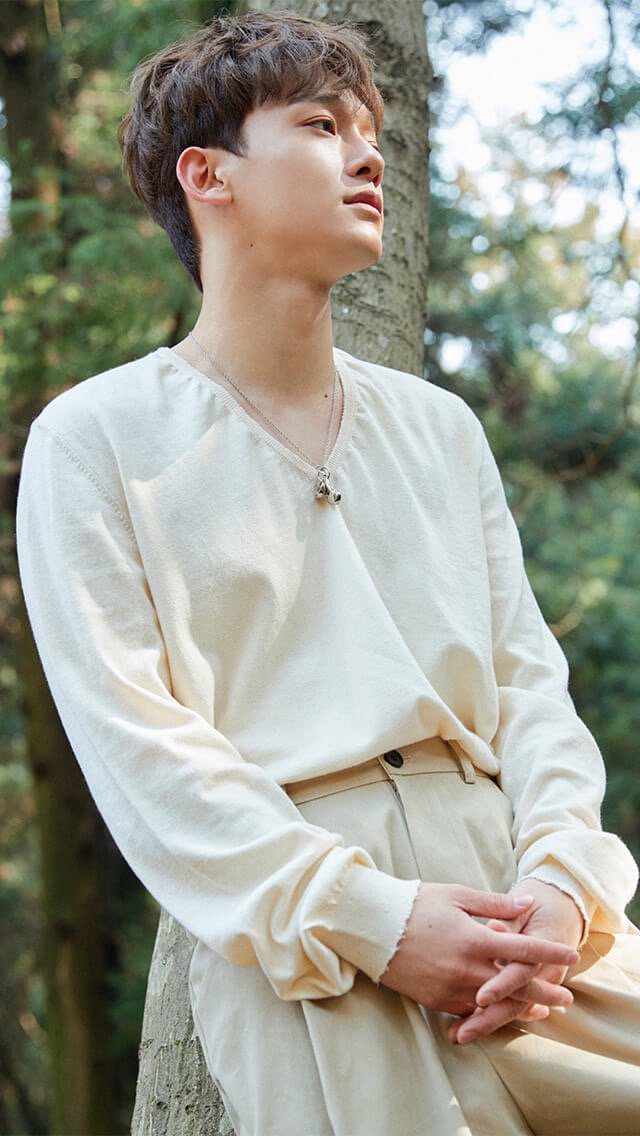 EXOXOXOID's tweet photo. 190330 酷狗音乐 on Weibo.

CHEN 1st Mini Album '사월, 그리고 꽃' (April, and a flower)
https://t.co/sBlcUsYBg3
https://t.co/J9ay1pcnkx
https://t.co/Y22c8d0zvw
https://t.co/R0qFjsjyLO

#EXO #EXO_TEMPO #LoveShot #CHEN #첸 @weareoneEXO https://t.co/vpk2c4hgom