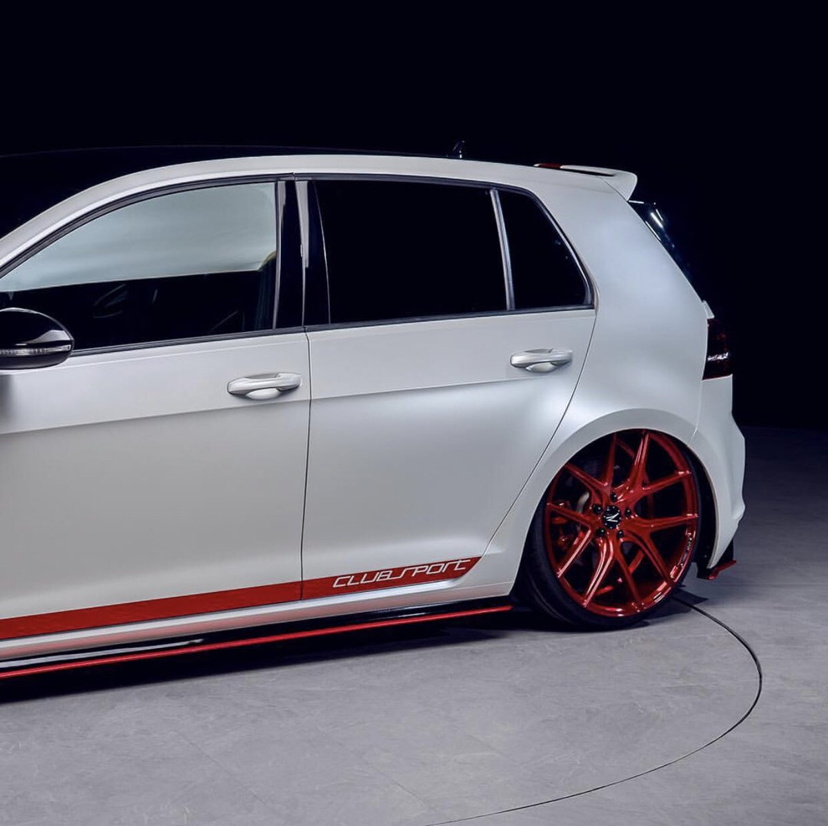 LegendVW's tweet photo. The perfect blend of perfection❣️
#legendvw #VW #vw #vwgolf #golf #weekend #vwlife #vwlove #saturday #vwfamily #vwforever https://t.co/3dsFYmQf9z
