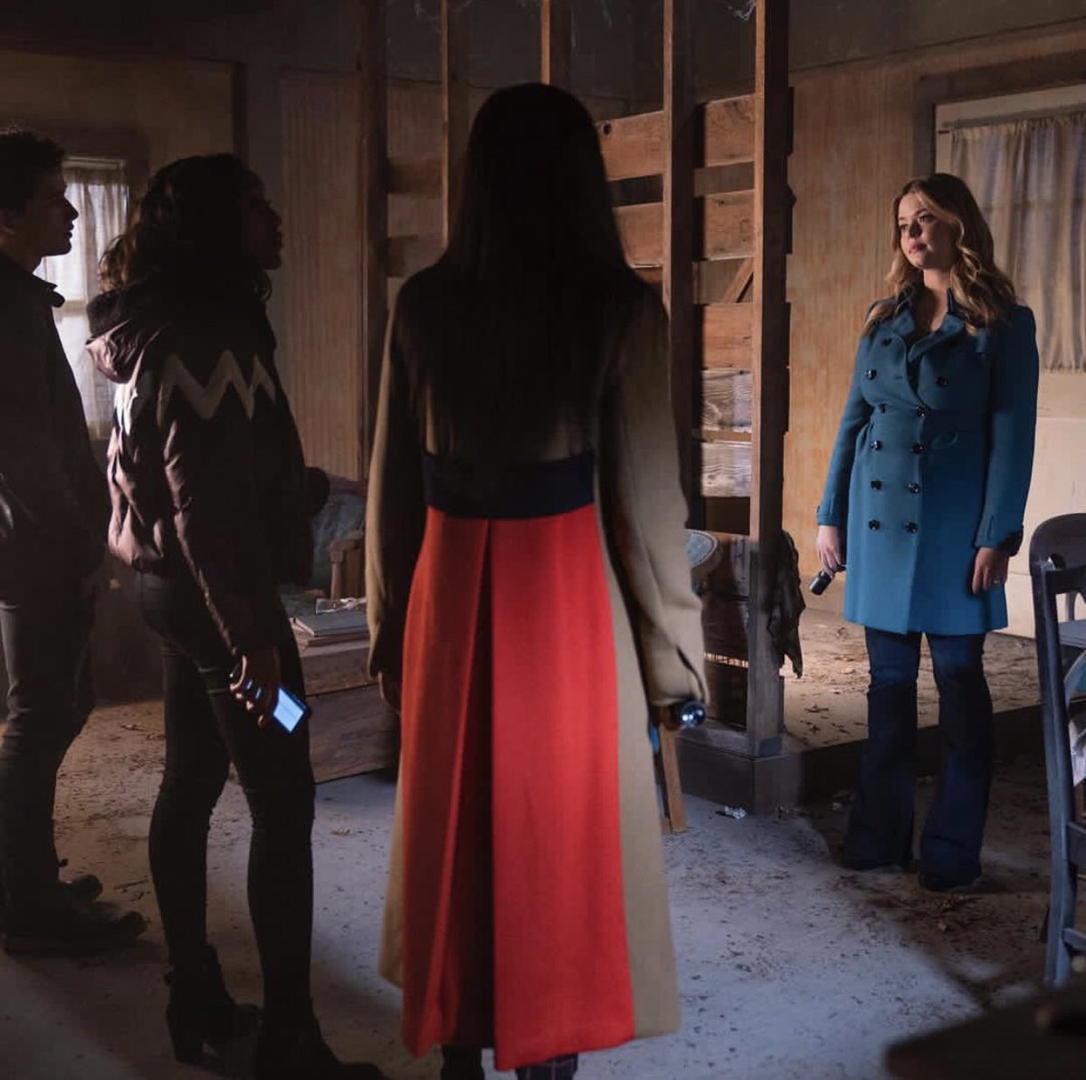 BEEENZOOO's tweet image. Fotos promocionales del 1x03 #PLLThePefectionists ❤️🥰🥰