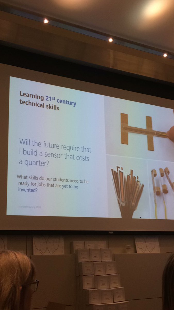 MrsThuss's tweet image. Great questions to explore with Titus from @FCLEdu #hackSTEM #Transform2030