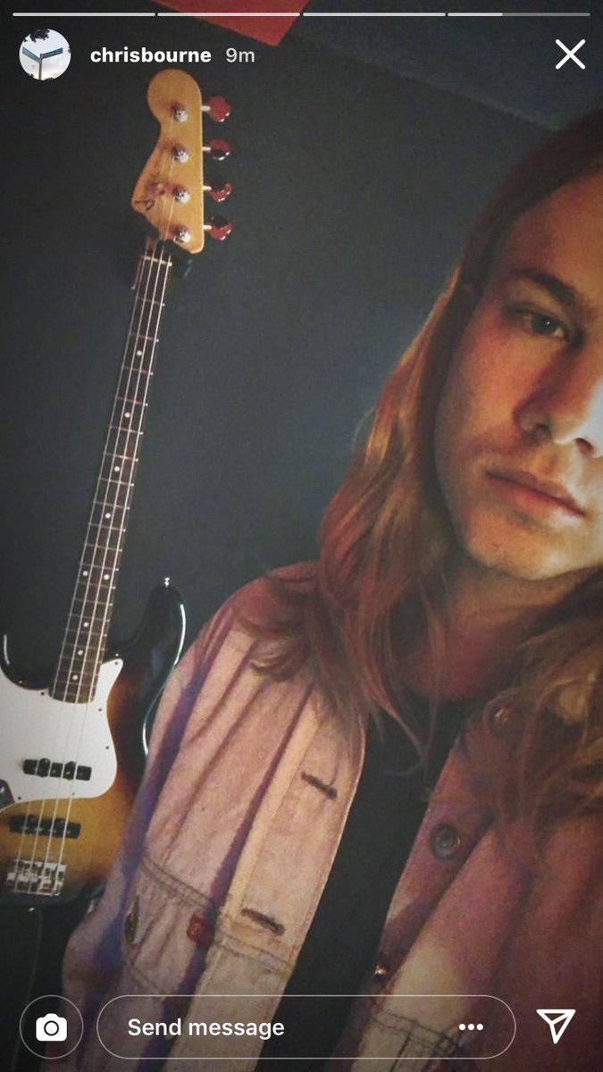 Chrisbournepro2's tweet photo. #lifelover ❤️🧡💛💚💙💜 #mancrush 😍😘 #vibes 🌈✨ #music 🎤🎸 #hero 🥰🥳 #mft80s 💃🏼#chrisbourne ☮️💟 https://t.co/TFZi892mOA