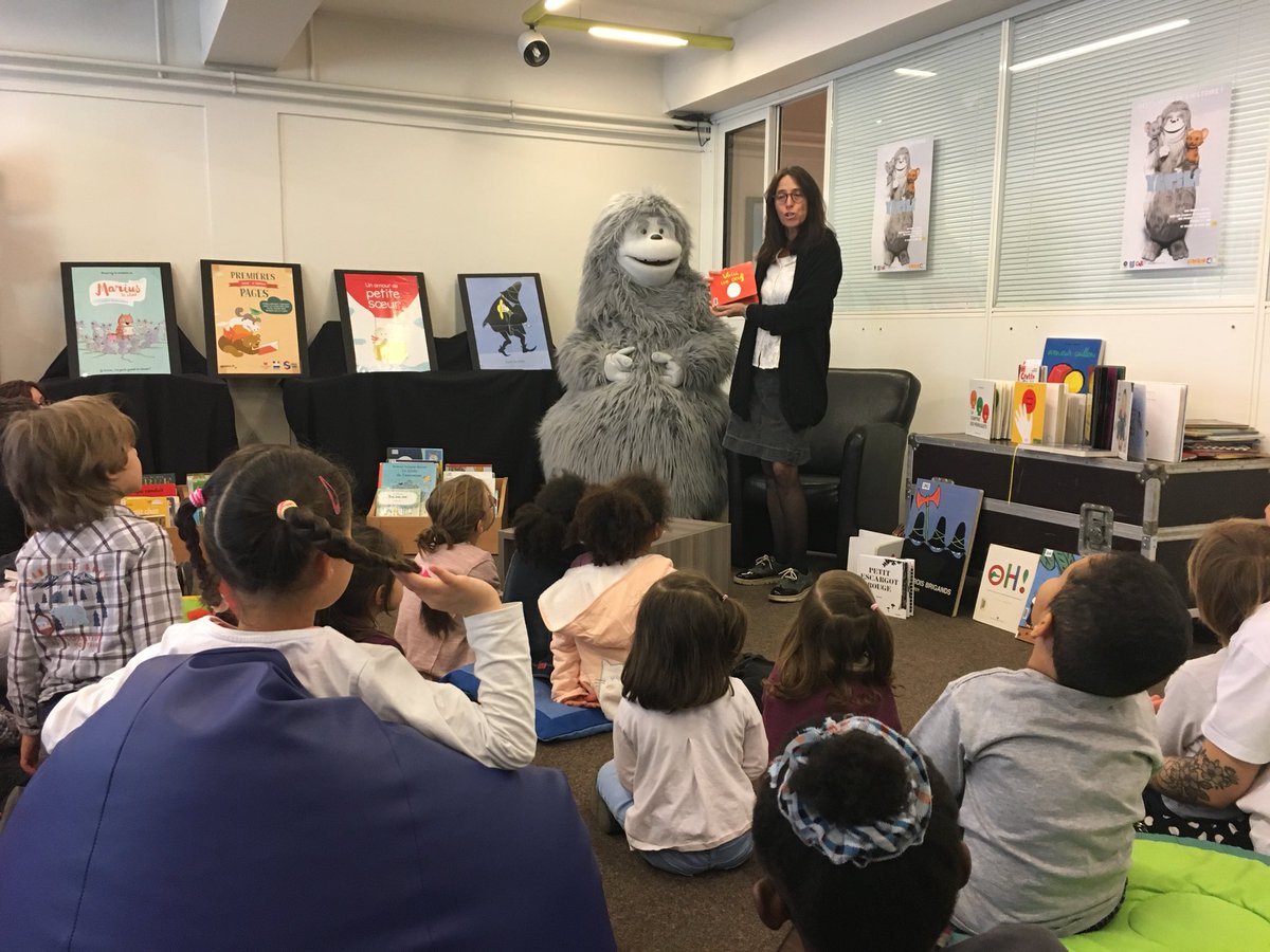 Conflans Sainte Honorine On Twitter Yetili Personne Principal D Un Programme Diffuse Sur Francetele Yetili Est Actuellement A La Mediatheque Blaise Cendrars Pour Ecouter Des Histoires Avec Les Enfants De Conflans Https T Co Hdx6azwjda