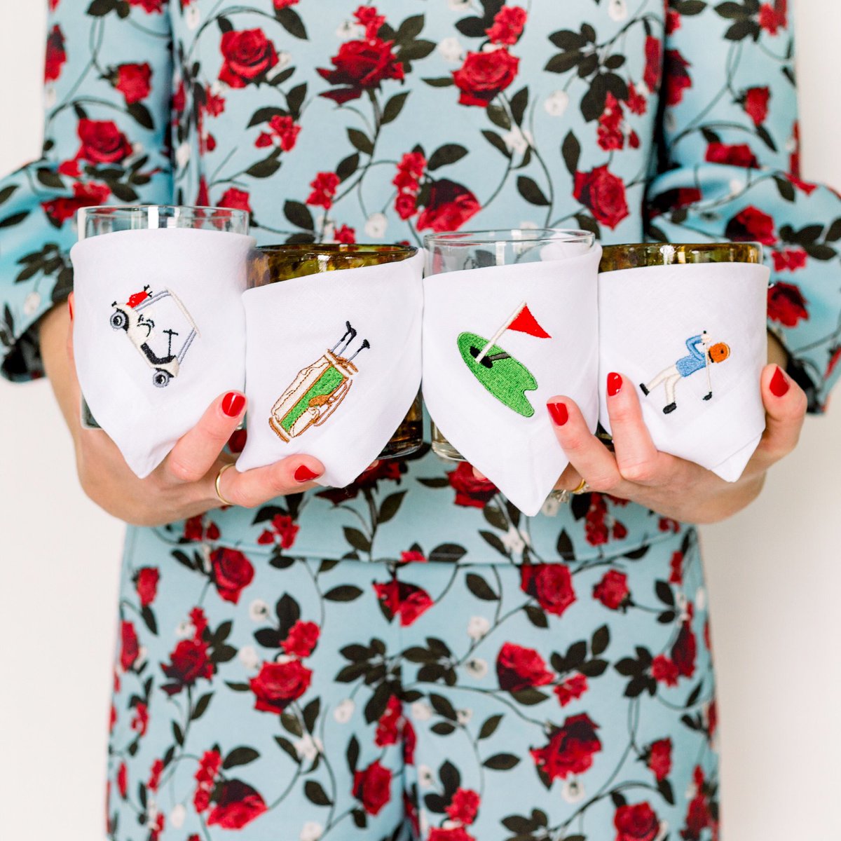 Sporty Saturdays ⛳️ 100% linen, embroidered, machine washable, and bleachable 👏🏻// shoplettermade.com/cocktail-napki… // 📸 @laceyirvinglifestyle