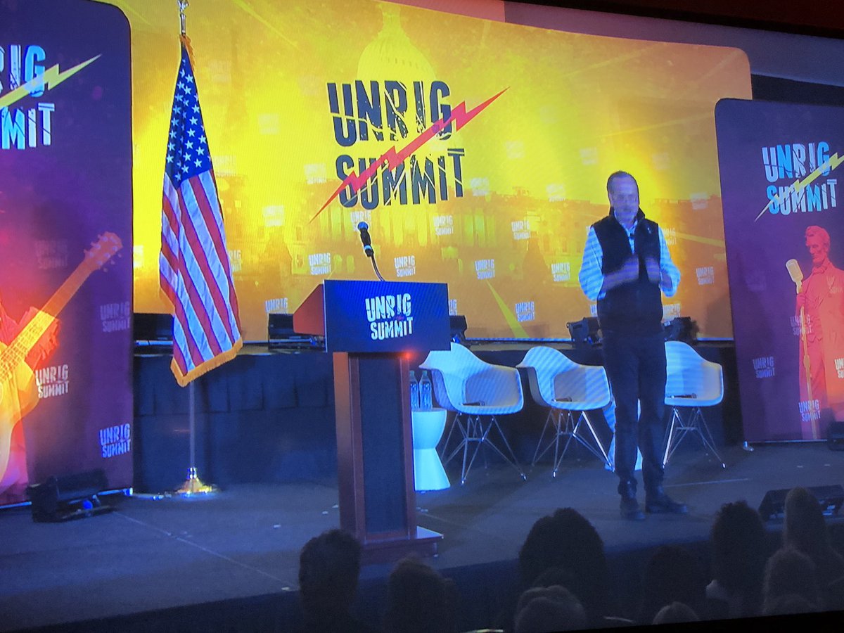 LeadershipNP's tweet image. Leadership Now members take #unrigsummit2019. @lessig is center stage this morning at the Opening Plenary. #fixdemocracyfirst