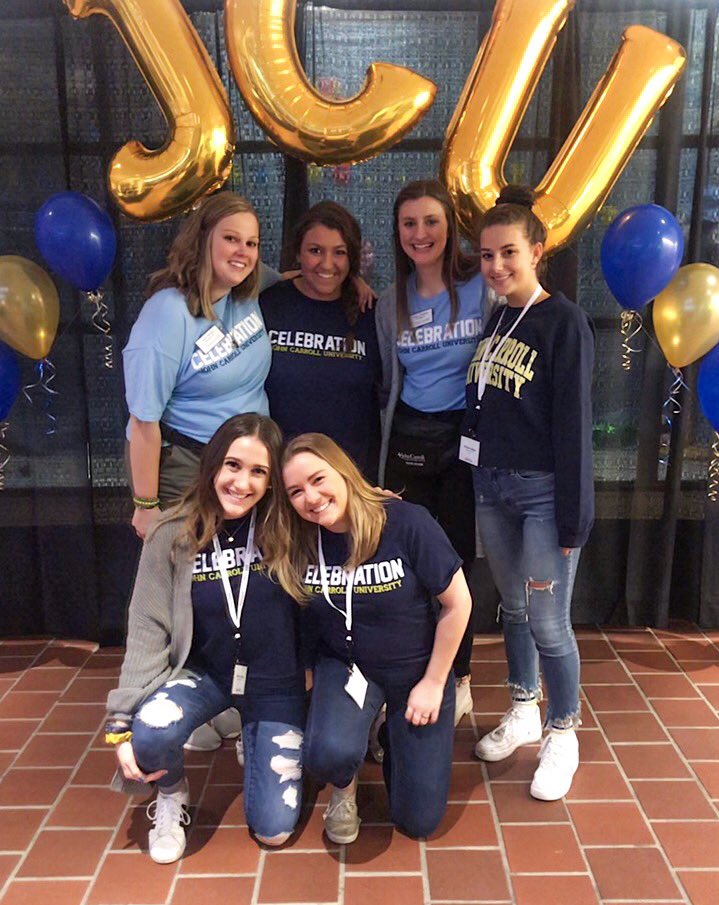 JCUGPhiB's tweet photo. Gamma Phi welcomes all the new Streaks at Celebration ⚡️💙@JohnCarrollU https://t.co/Qrmur1uWjT