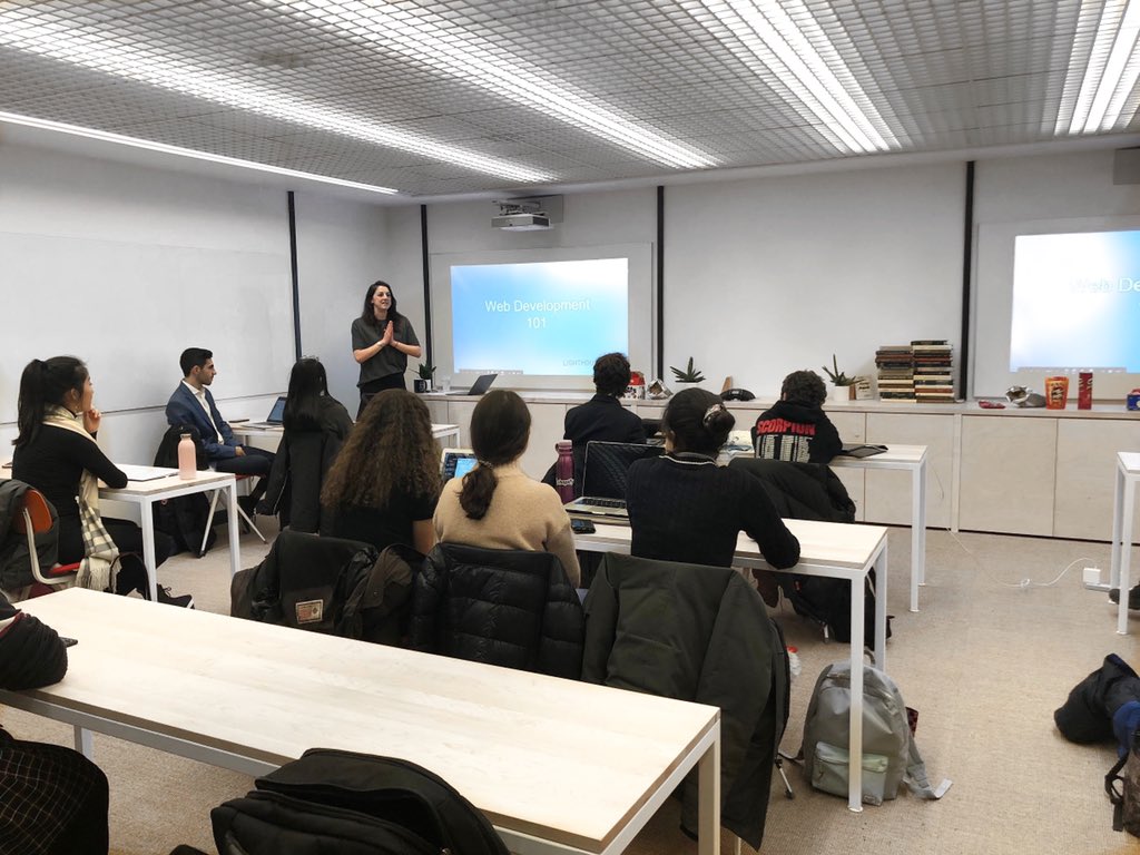 UpstartED's tweet photo. Perks of being in the upGen Incubator? Learning about the most in-demand tech skills, such as #webdevelopment, at an early age! Special thanks to @LighthouseLabs for making this happen! #entrepreneurship #gettinginvolved #youth #youthempowerment #LightHouseLabs #upGen #incubator https://t.co/KzoM18XtuC